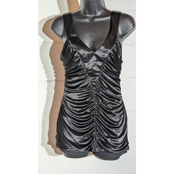 Studio Y Black Sleeveless Top Ruched V Neck Open Back Party Long Tank Medium - Picture 1 of 4